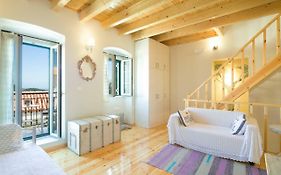 Mara'S Traditional Cottage